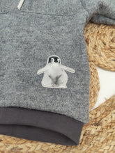 Lade das Bild in den Galerie-Viewer, Gr. 80 Walkhoodie Mittelgrau/Pinguin