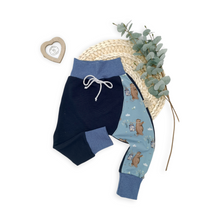 Lade das Bild in den Galerie-Viewer, Preise ~ Baggypants ~ Gr. 56-116