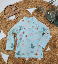 Lade das Bild in den Galerie-Viewer, Gr. 80 UV-Badeshirt langarm, Meerestiere