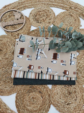 Lade das Bild in den Galerie-Viewer, Frühjahrsputz - Stoffpaket Baustellenfahrzeuge - Meterware