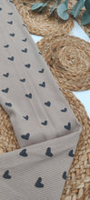 Lade das Bild in den Galerie-Viewer, Gr. 116 Leggins Ripjersey Herzen
