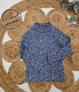 Gr. 98 UV-Badeshirt langarm, hohes Bündchen, Leo lila