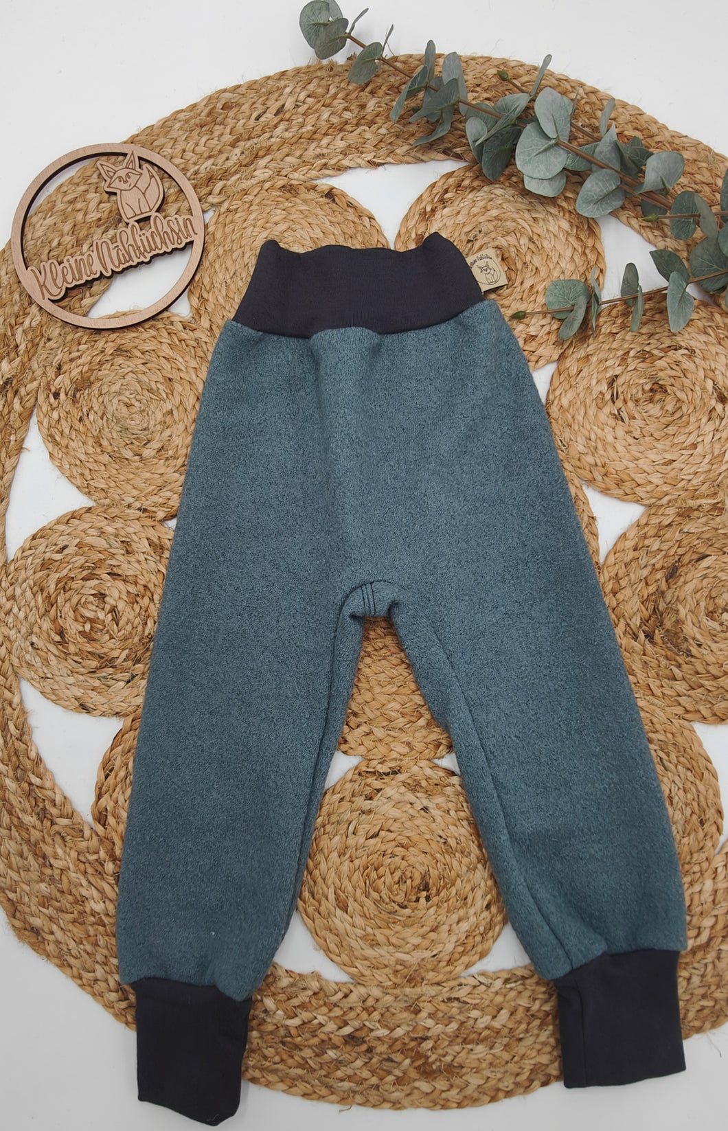 Gr. 98/104 einfache Walkhose Altgrün