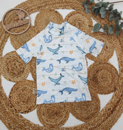 Gr. 98 UV-Badeshirt kurzarm, hohes Bündchen, EP Wale