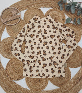 Gr. 116 UV-Badeshirt langarm, hohes Bündchen, Leo braun