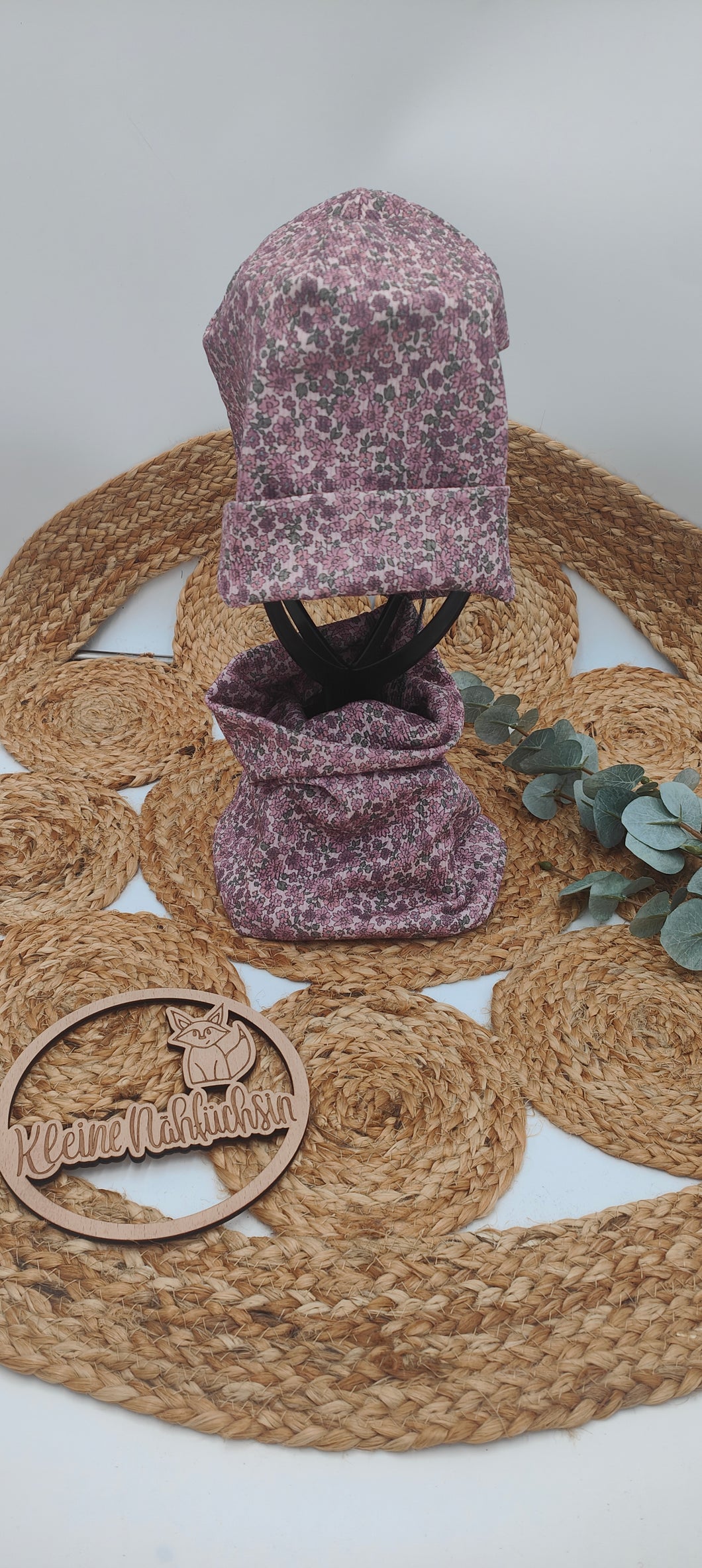 KU 42/45 Beanie + Loop Rip Blumen Burgund