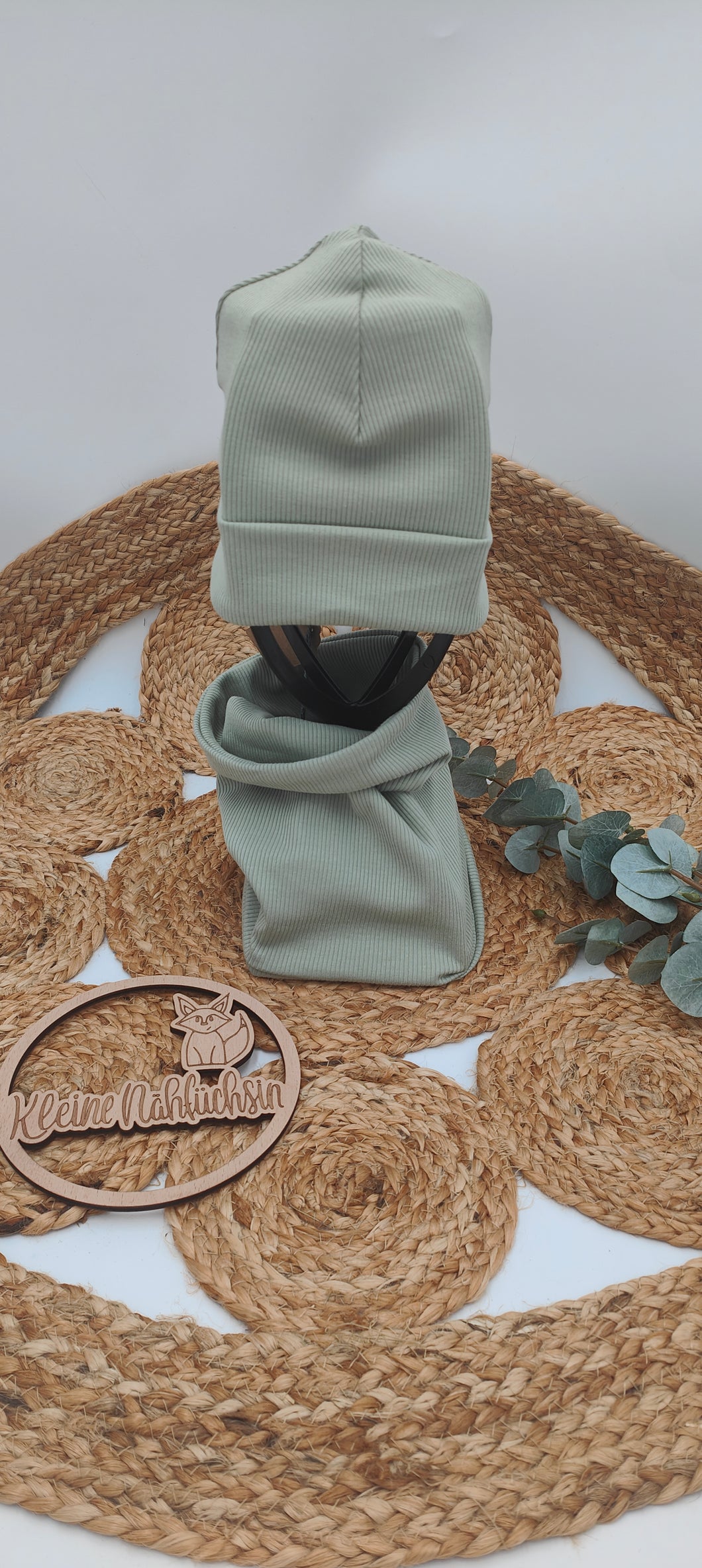 KU 42/45 Beanie + Loop Rip Lindgrün