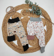 Gr. 68-80 Pumphose wendbar Fahrzeuge / French Terry Schwarz